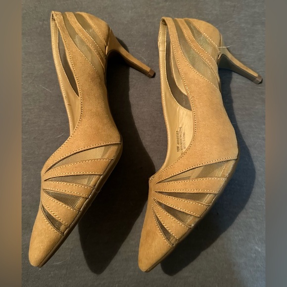 Neiman Marcus inspired Brown Women's Heels - Picture 3 of 4